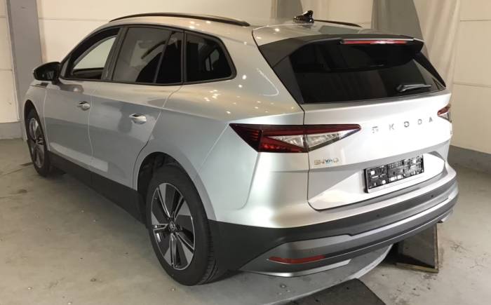SKODA Enyaq Iv 60 - 5p loft