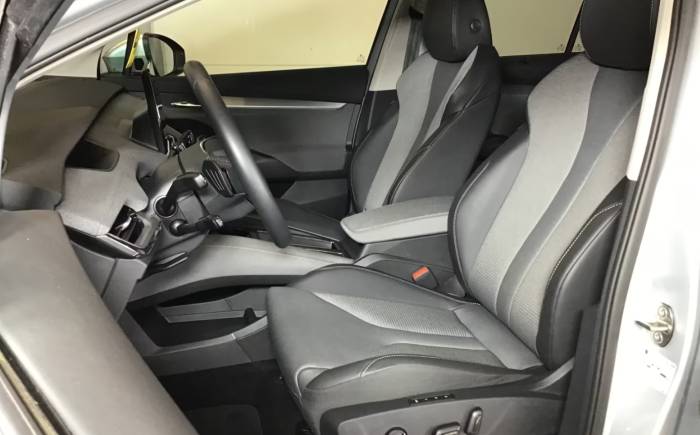 SKODA Enyaq Iv 60 - 5p loft