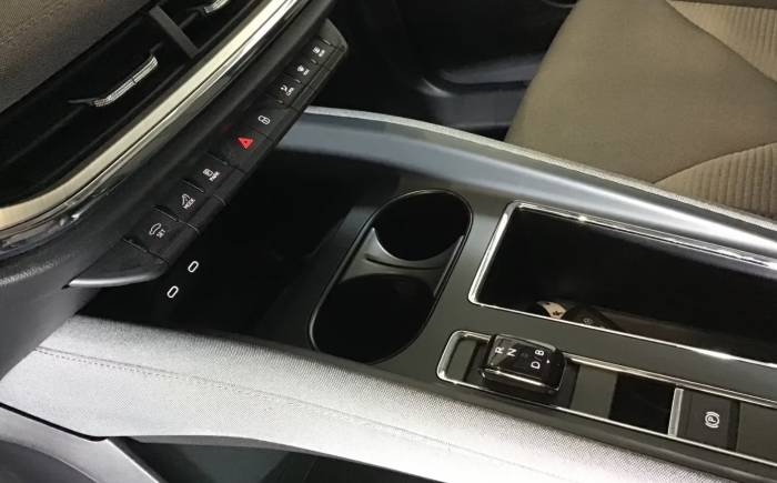 SKODA Enyaq Iv 60 - 5p loft