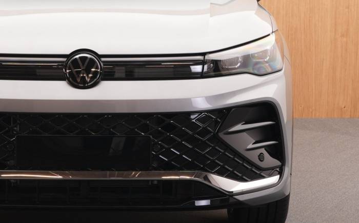 VOLKSWAGEN TIGUAN 1.5 ehybrid 272ch dsg6 r-line