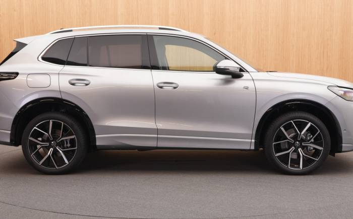 VOLKSWAGEN TIGUAN 1.5 ehybrid 272ch dsg6 r-line