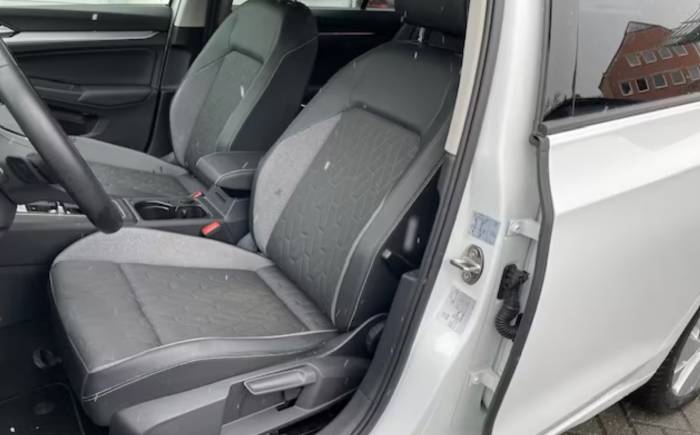 VOLKSWAGEN GOLF 1.5 ehybrid 204 dsg6 goal