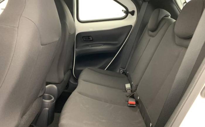 TOYOTA Aygo x 1.0 vvt-i 72 dynamic