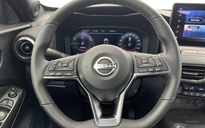 NISSAN JUKE HYBRID 143 N-CONNECTA