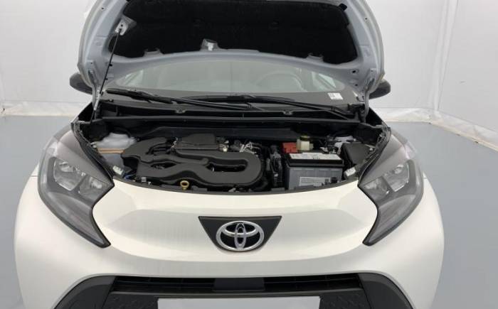 TOYOTA Aygo x 1.0 VVT-I 72 S-CVT DYNAMIC