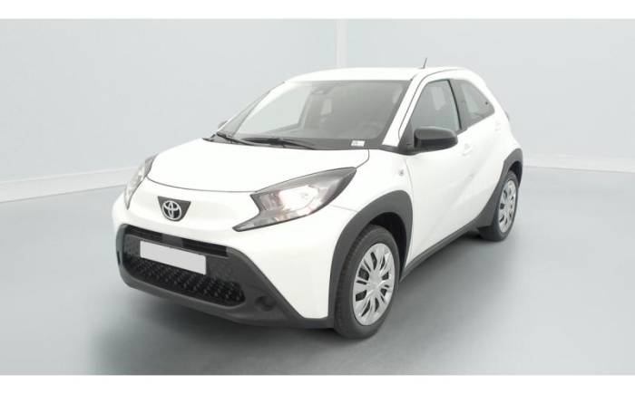 TOYOTA Aygo x 1.0 VVT-I 72 S-CVT DYNAMIC