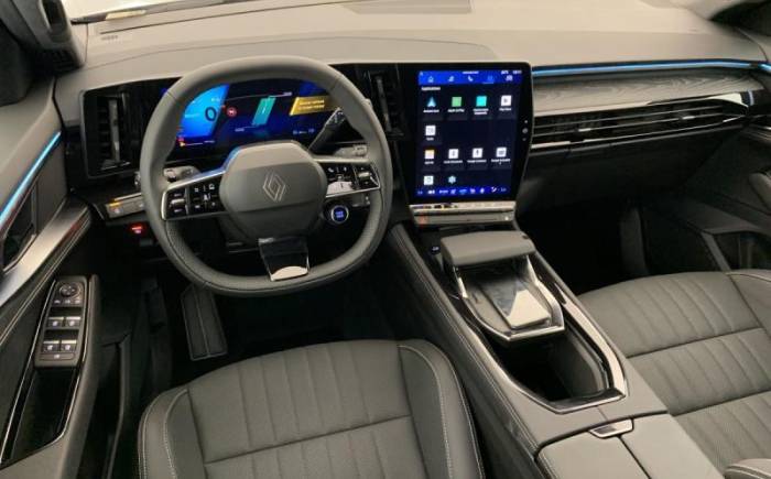 RENAULT ESPACE VI ESPACE FULL HYBRID E-TECH 200 CH 7PL ICONIC