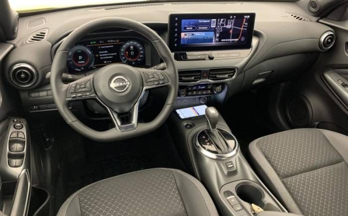 NISSAN JUKE HYBRID 143 N-CONNECTA