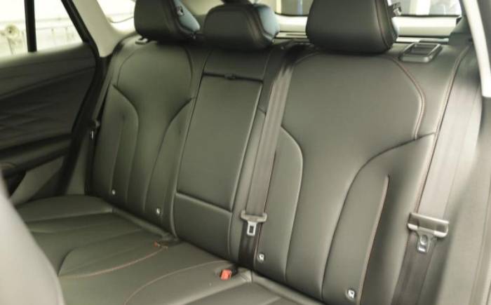 MG EHS 1.5 HYBRID+ 224 CH LUXURY