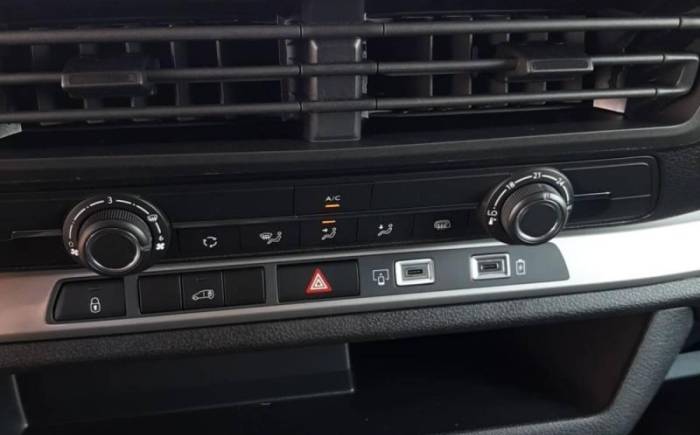 CITROEN JUMPY FOURGON DIESEL 180 CH M AUTOMAT