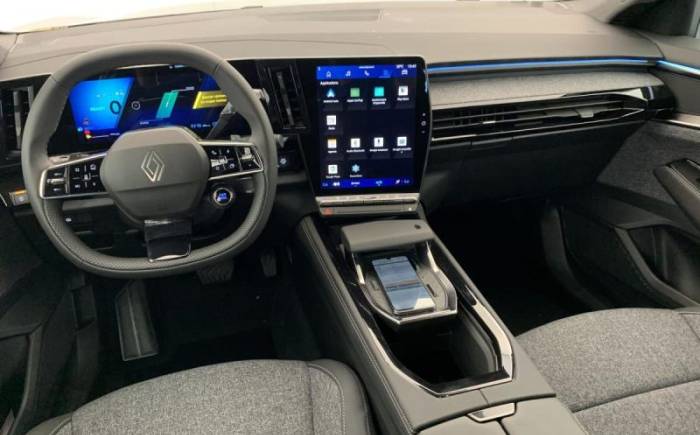 RENAULT ESPACE VI ESPACE FULL HYBRID E-TECH 200 CH 7PL TECHNO