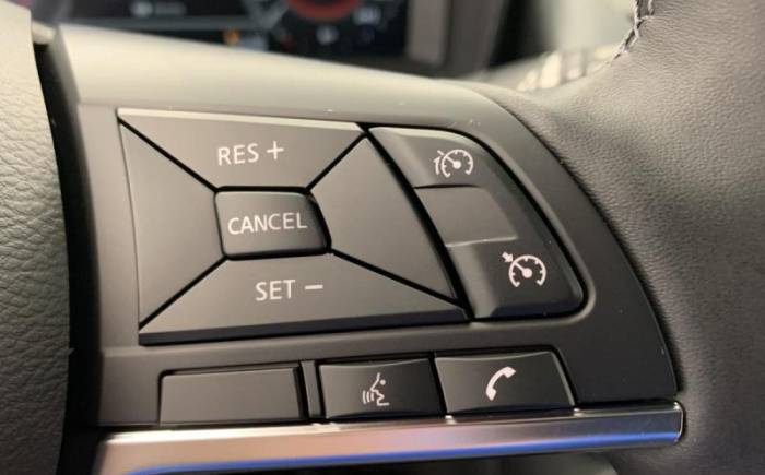 NISSAN JUKE HYBRID 143 N-CONNECTA