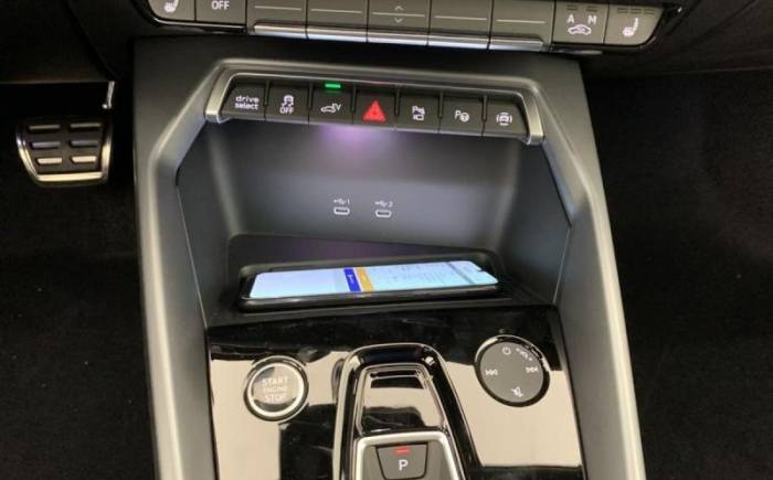 AUDI A3 SPORTBACK 45 tfsi e hybride rechargeable 272 s tronic 6 s line