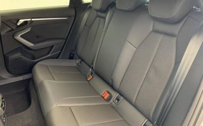 AUDI A3 SPORTBACK 45 tfsi e hybride rechargeable 272 s tronic 6 s line