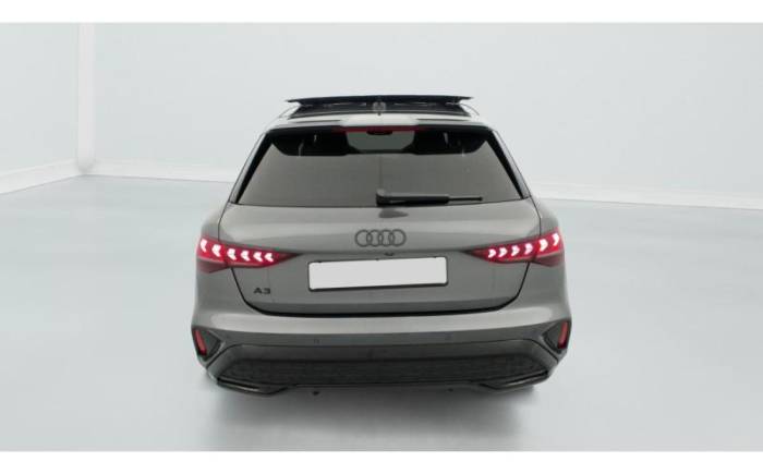 AUDI A3 SPORTBACK 45 tfsi e hybride rechargeable 272 s tronic 6 s line