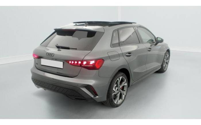 AUDI A3 SPORTBACK 45 tfsi e hybride rechargeable 272 s tronic 6 s line