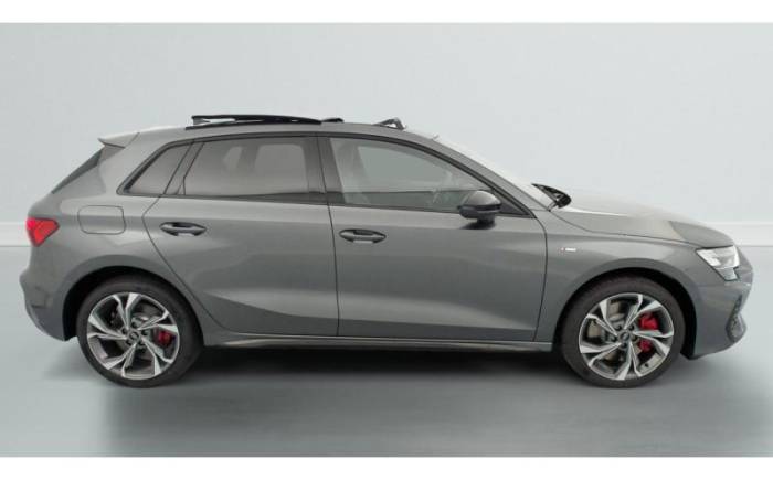 AUDI A3 SPORTBACK 45 tfsi e hybride rechargeable 272 s tronic 6 s line
