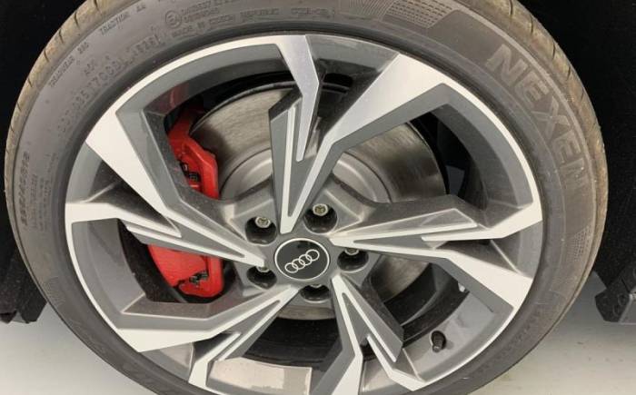 AUDI A3 SPORTBACK 45 tfsi e hybride rechargeable 272 s tronic 6 s line