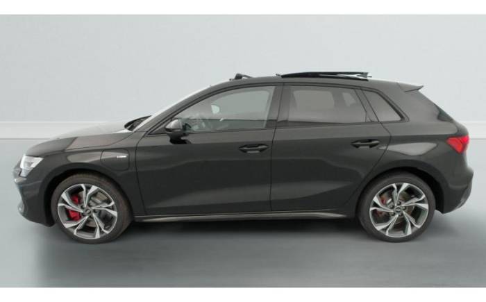 AUDI A3 SPORTBACK 45 tfsi e hybride rechargeable 272 s tronic 6 s line