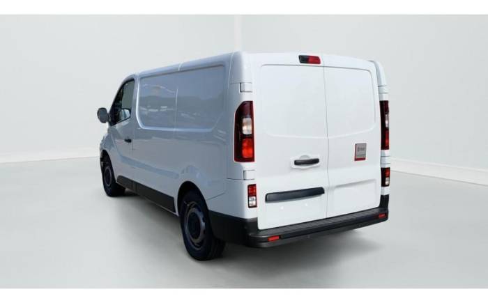 RENAULT TRAFIC FOURGON DCI 150 L1H1 3T AUTO ADVANCE