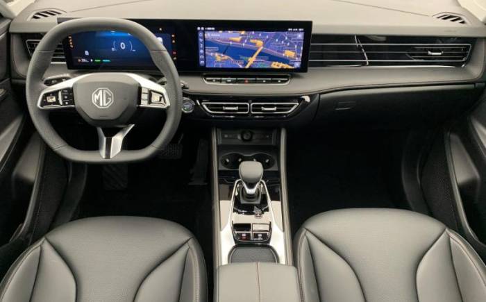 MG EHS 1.5 hybrid+ 224 ch luxury