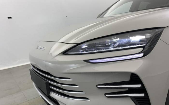BYD Seal u 1.5l dm-i 218 ch phev boost