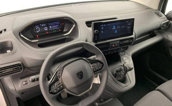 PEUGEOT PARTNER FOURGON PARTNER FGN DIESEL 100 CH M MANUELLE