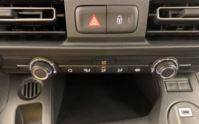 PEUGEOT PARTNER FOURGON PARTNER FGN DIESEL 100 CH M MANUELLE