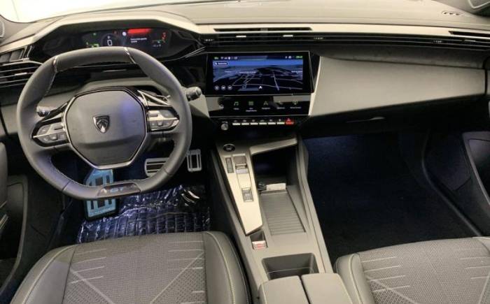 PEUGEOT 308 NOUVELLE HYBRID 145 E-DCS6 GT