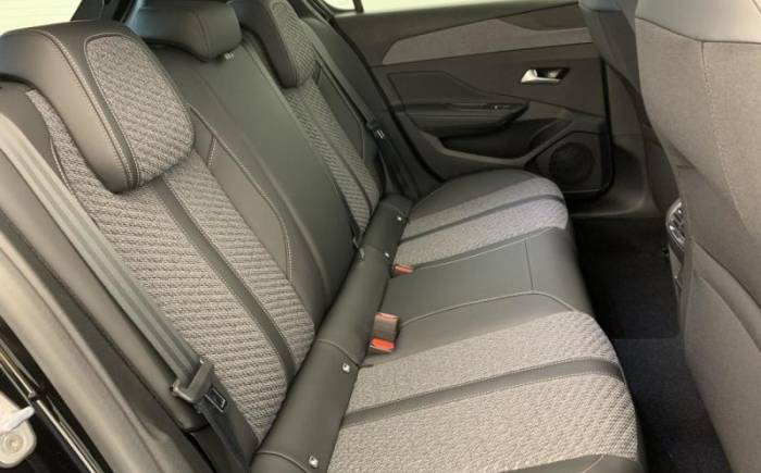 PEUGEOT 308 NOUVELLE HYBRID 145 E-DCS6 ALLURE