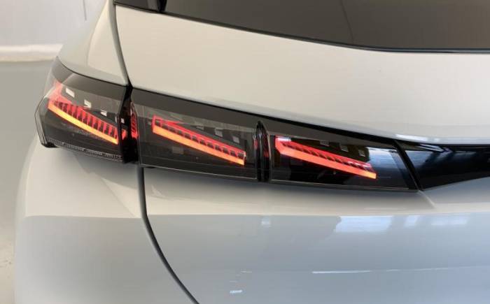PEUGEOT 308 NOUVELLE HYBRID 145 E-DCS6 ALLURE