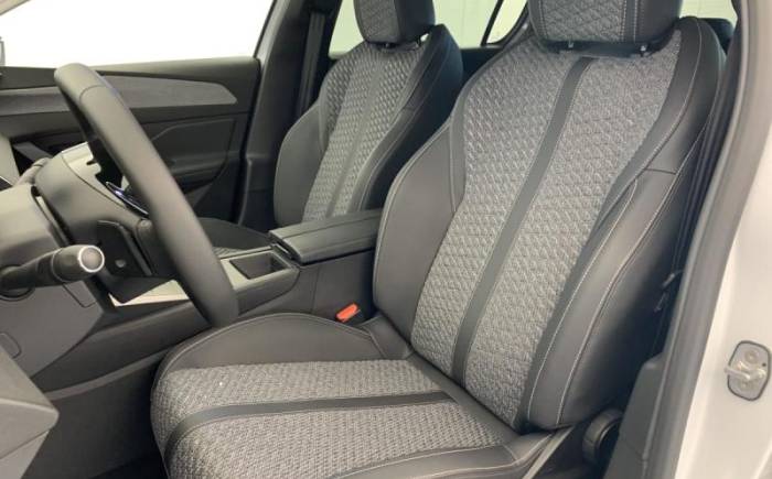 PEUGEOT 308 NOUVELLE HYBRID 145 E-DCS6 ALLURE