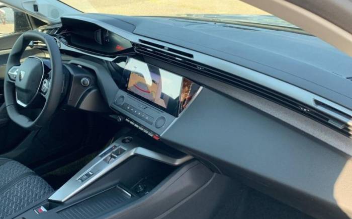 PEUGEOT 308 NOUVELLE HYBRID 145 E-DCS6 ALLURE