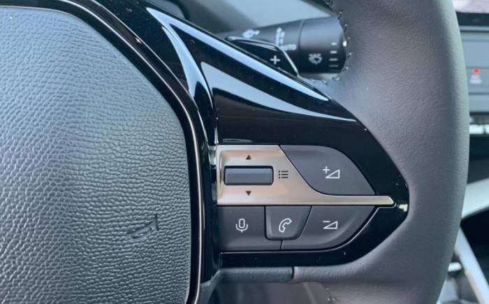 PEUGEOT 308 NOUVELLE HYBRID 145 E-DCS6 ALLURE