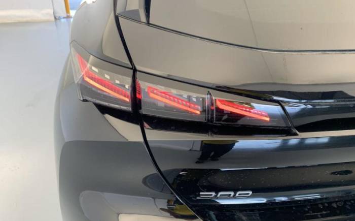 PEUGEOT 308 NOUVELLE HYBRID 145 E-DCS6 ALLURE