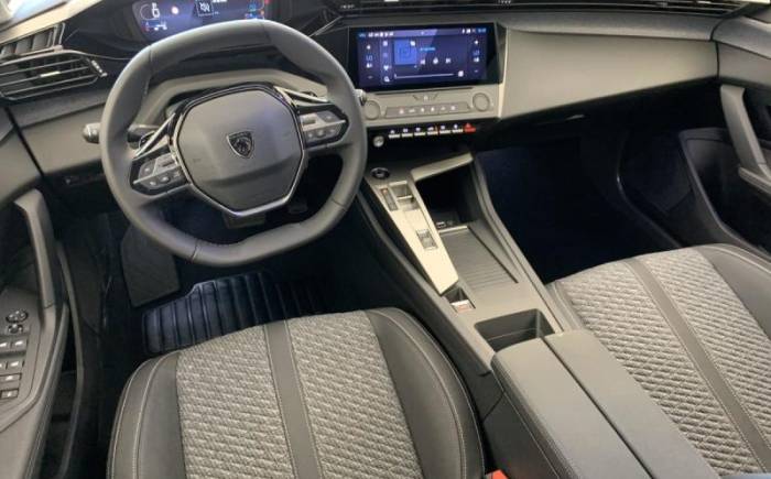 PEUGEOT 308 NOUVELLE HYBRID 145 E-DCS6 ALLURE