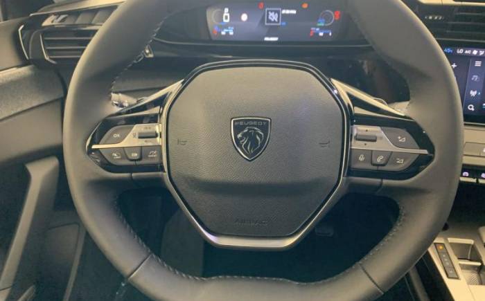 PEUGEOT 308 NOUVELLE HYBRID 145 E-DCS6 ALLURE