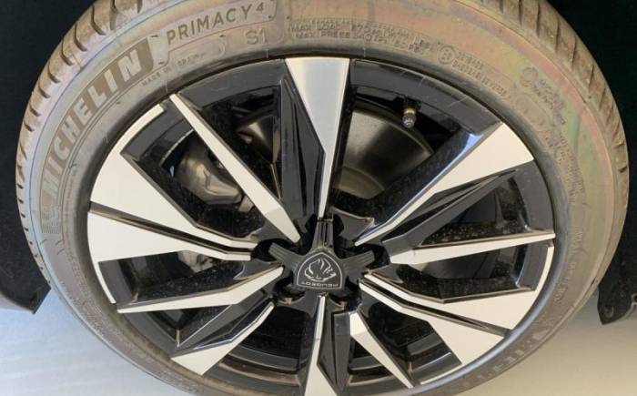 PEUGEOT 308 NOUVELLE HYBRID 145 E-DCS6 ALLURE
