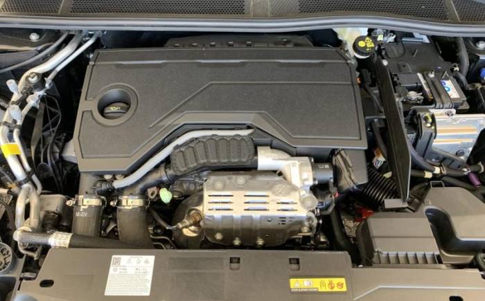 PEUGEOT 308 NOUVELLE HYBRID 145 E-DCS6 ALLURE
