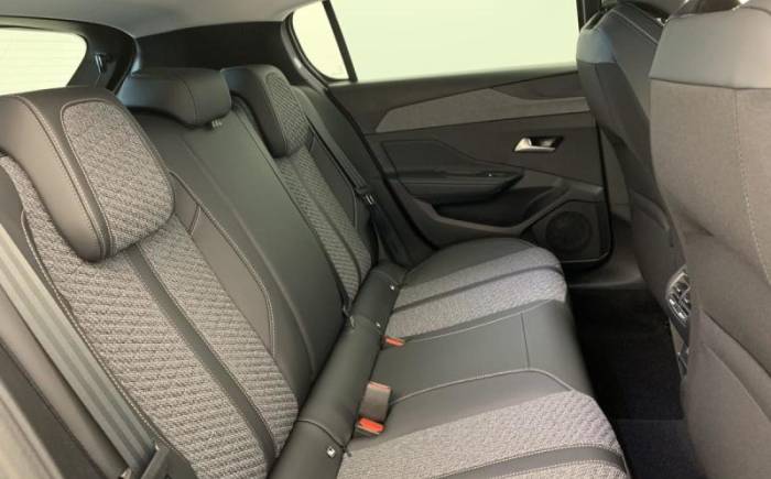 PEUGEOT 308 NOUVELLE HYBRID 145 E-DCS6 ALLURE