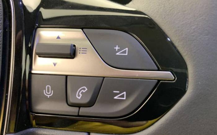 PEUGEOT 308 NOUVELLE HYBRID 145 E-DCS6 ALLURE