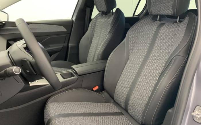 PEUGEOT 308 NOUVELLE HYBRID 145 E-DCS6 ALLURE