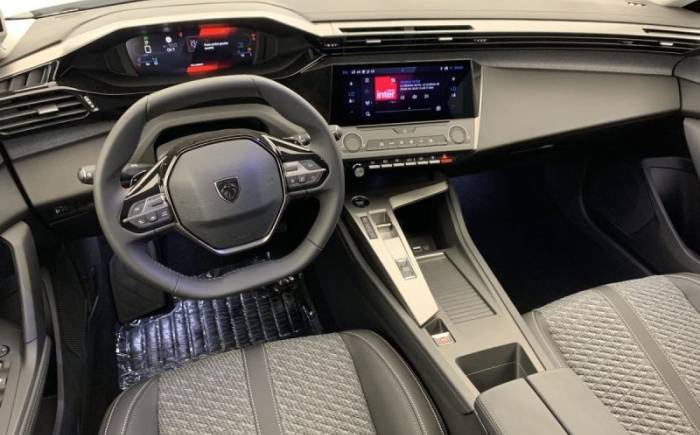 PEUGEOT 308 NOUVELLE HYBRID 145 E-DCS6 ALLURE