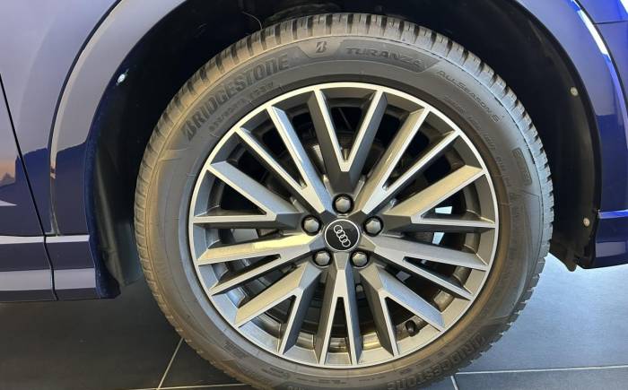 AUDI Q3 SPORTBACK 35 tfsi 150 ch s tronic 7 *** ETAT EXCEPTIONNELLE COMME NEUVE ***