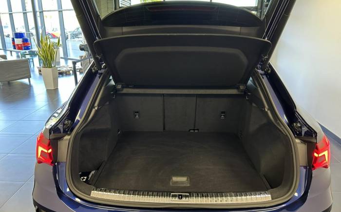 AUDI Q3 SPORTBACK 35 tfsi 150 ch s tronic 7 *** ETAT EXCEPTIONNELLE COMME NEUVE ***