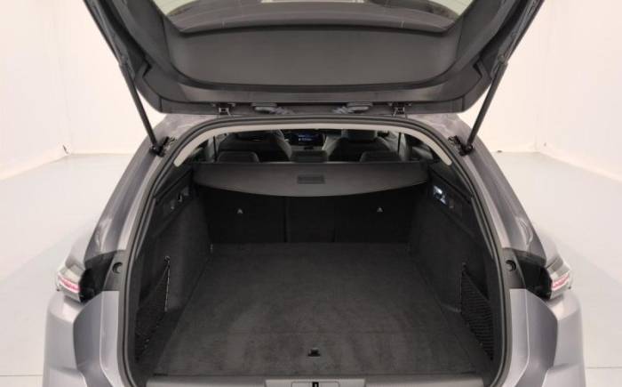 PEUGEOT 308 SW PHEV 180 E-EAT8 ALLURE PACK