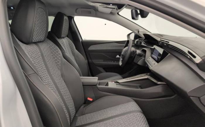 PEUGEOT 308 NOUVELLE HYBRID 145 E-DCS6 ALLURE