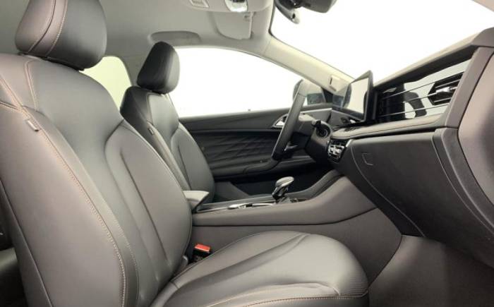 MG EHS 1.5 HYBRID+ 224 CH LUXURY