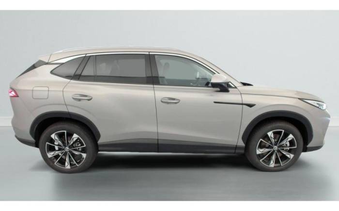MG EHS 1.5 HYBRID+ 224 CH LUXURY