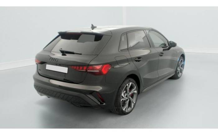 AUDI A3 SPORTBACK 45 TFSI E HYBRIDE RECHARGEABLE 272 S TRONIC 6 S LINE